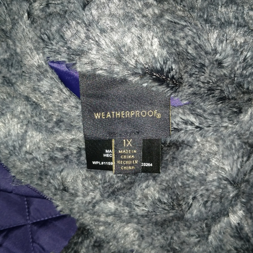 Weatherproof Reversible Vest - image 6